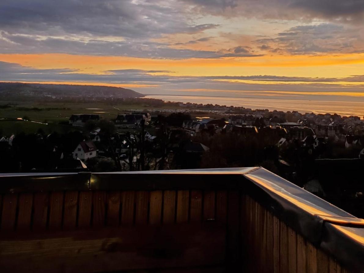 Joli Studio Neuf Vue Mer Proche Deauville Blonville-sur-Mer Buitenkant foto